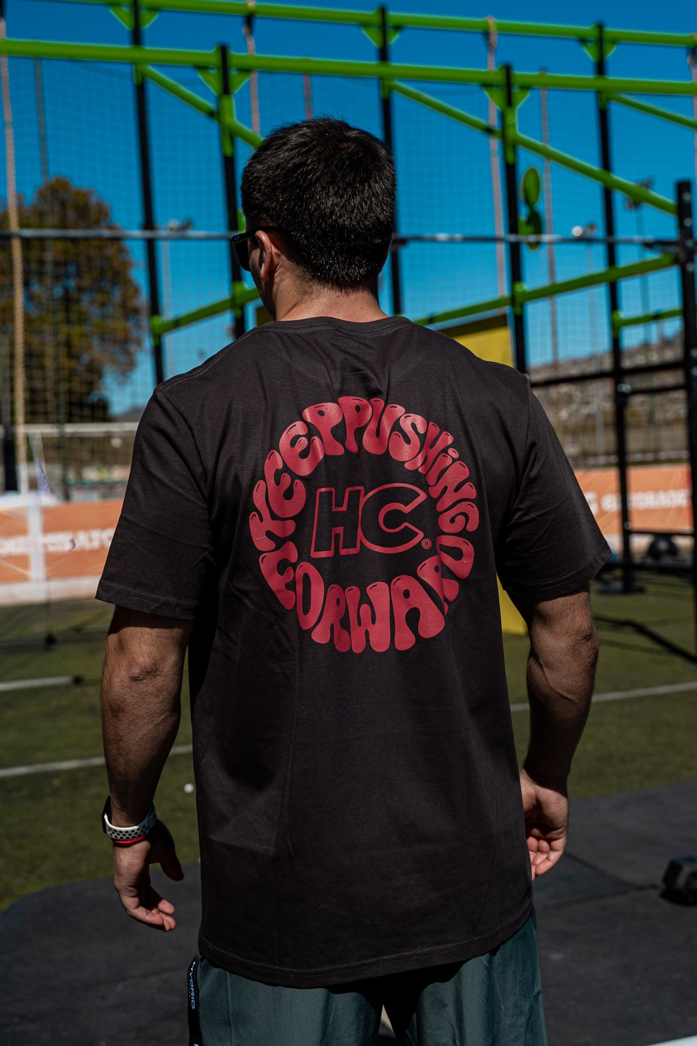 Keep Pushing Negra, vista 1